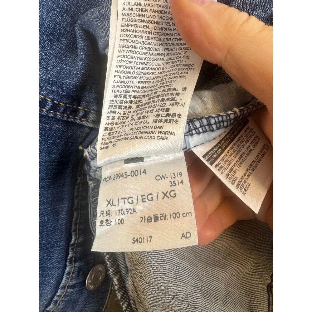 Levis Original Trucker Jacket Womens‎ XL Blue Denim Button Front 29945-0014 NWT